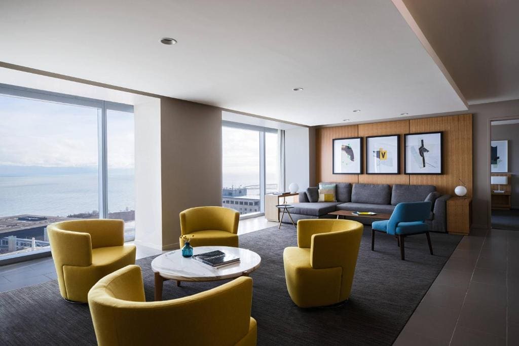 Marriott Marquis Chicago - View 7