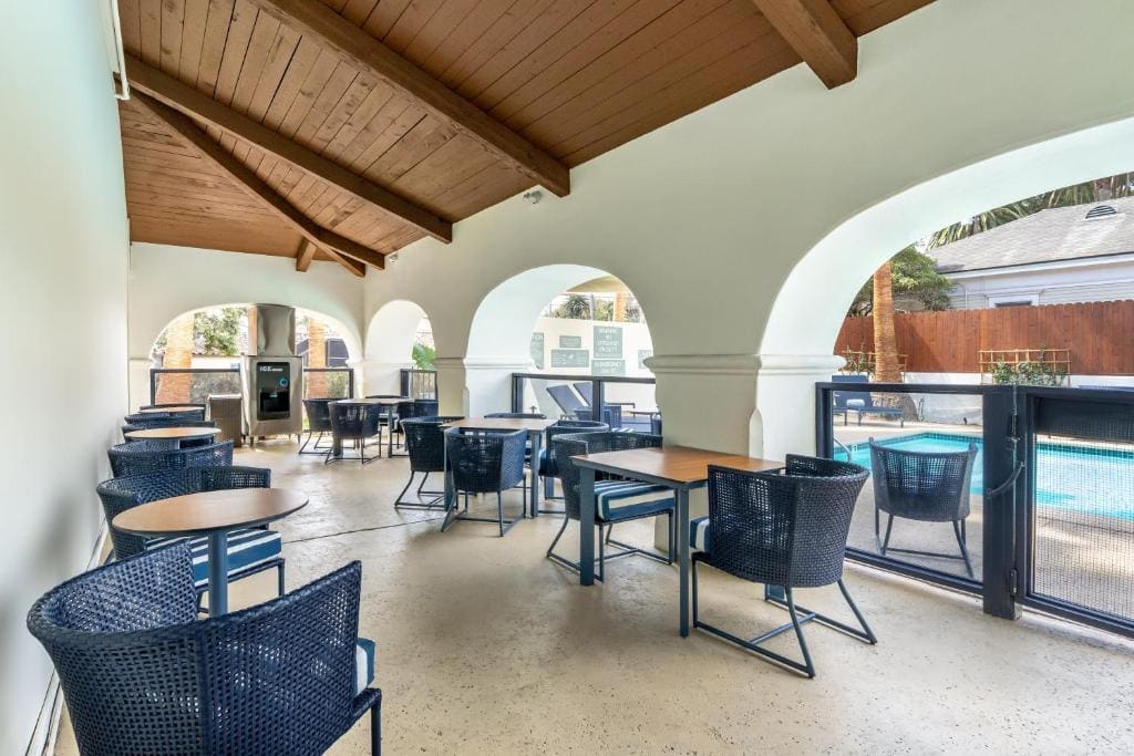 Mason Beach Inn - View 4