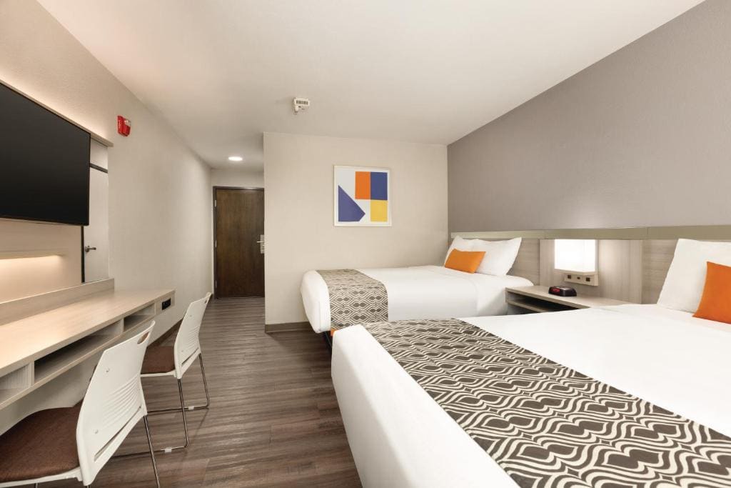 Microtel Inn & Suites by Wyndham Raleigh - View 2