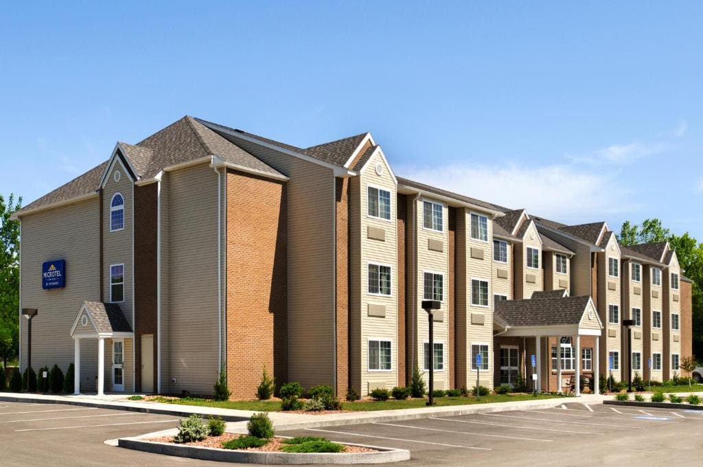 Microtel Inn & Suites Bath - Main view