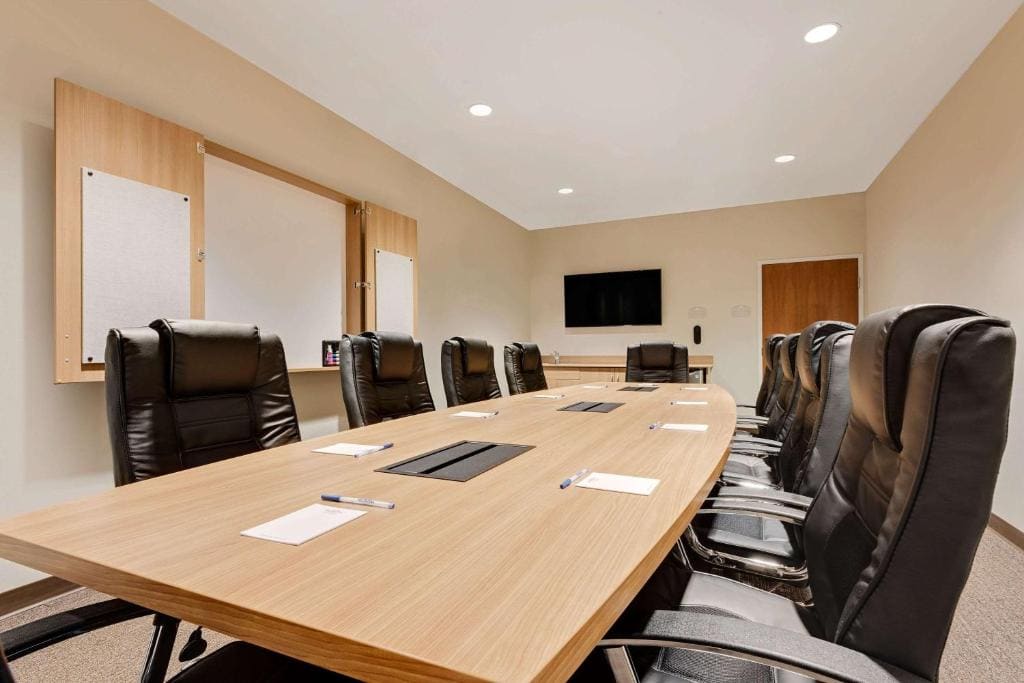 Microtel Inn & Suites by Wyndham Clarion - View 6