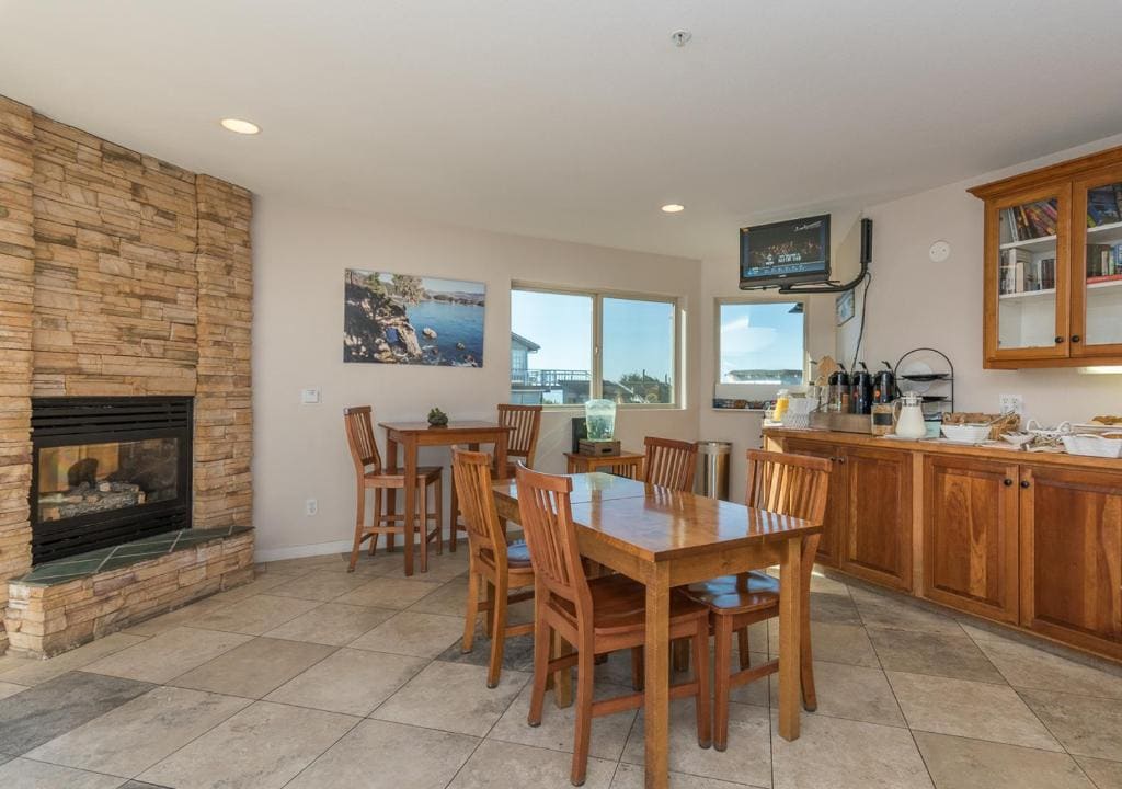 Moonstone Landing - View 5