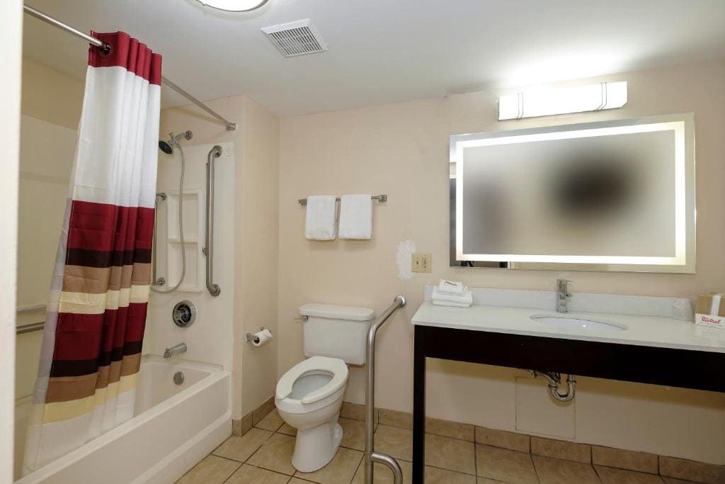 Red Roof Inn Gadsden - View 3