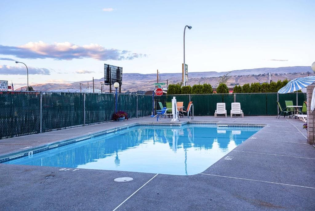 Motel 6-Wenatchee, WA - View 5
