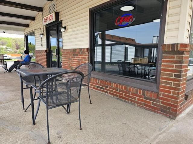 Motel 81 - View 4