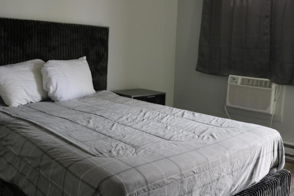 Motel 81 - View 6
