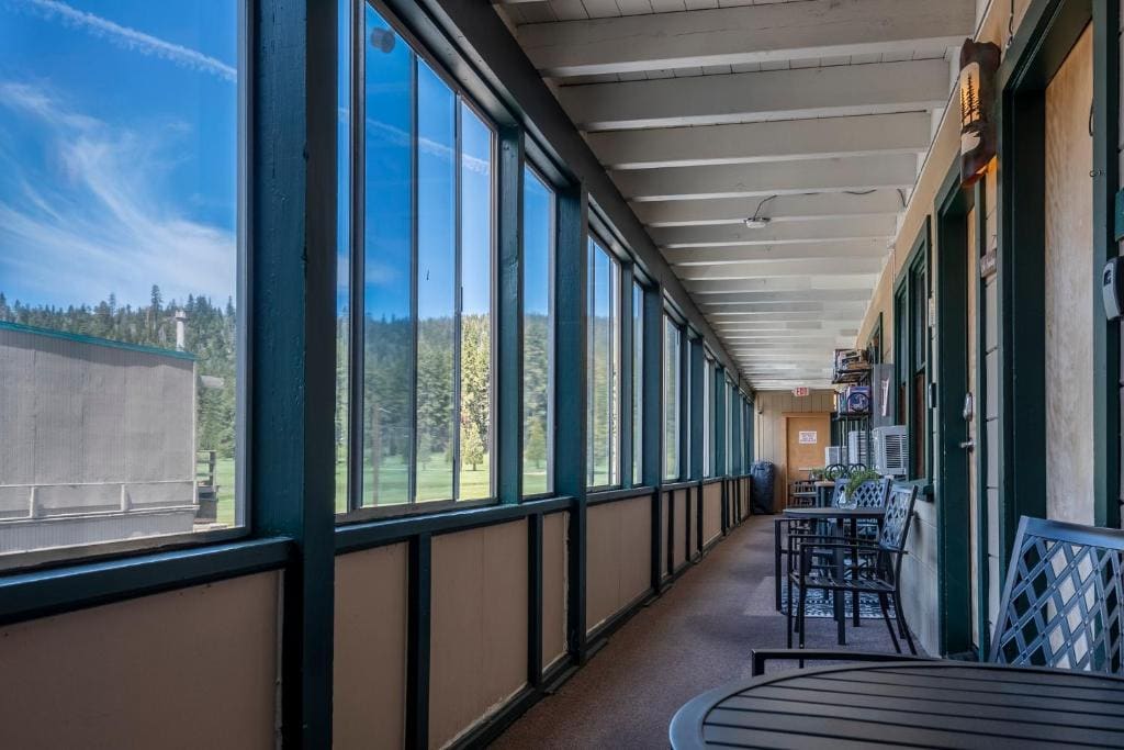 Mother Nature's Inn - View 4