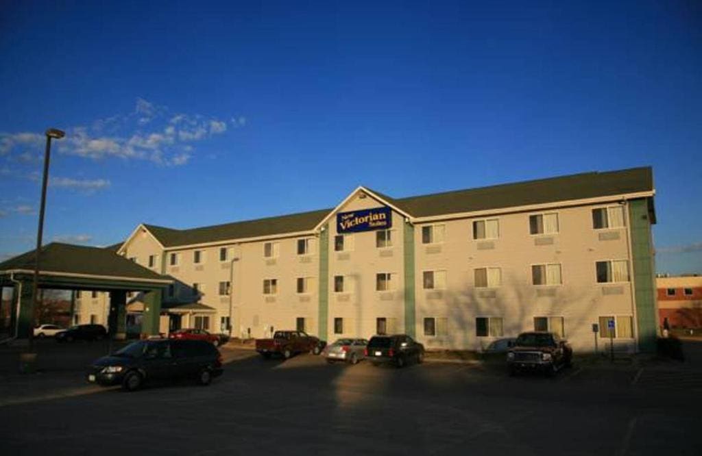 New Victorian Inn & Suites Lincoln - Main view