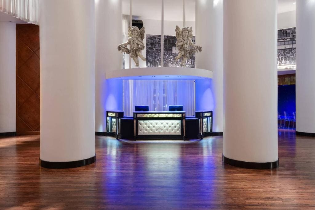 Saint Hotel New Orleans Autograph Collection - View 5