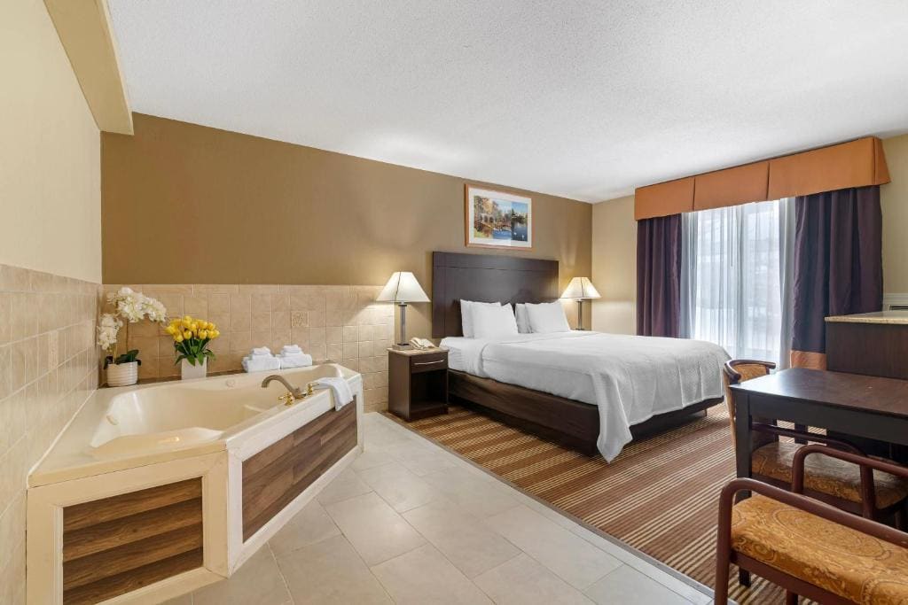 Quality Inn North Conway - View 2