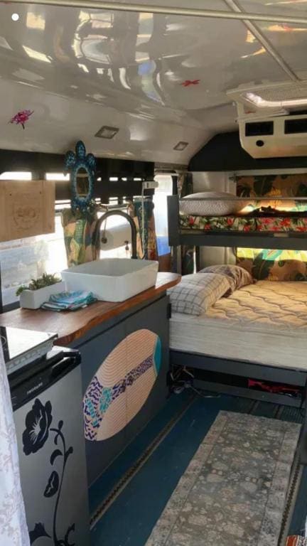 Oahu Camper Adventures - View 2