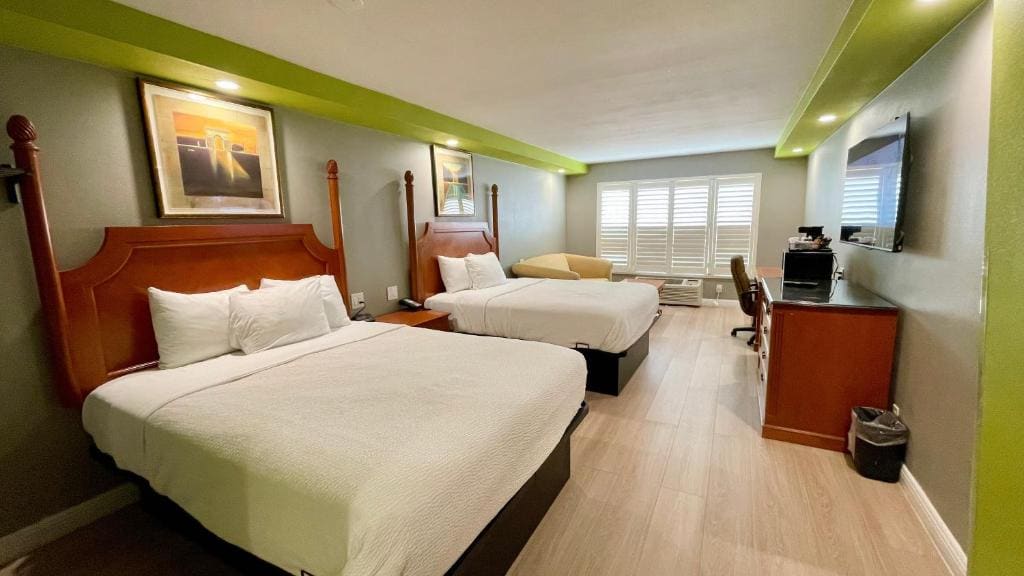 The SeaScape Inn - View 3