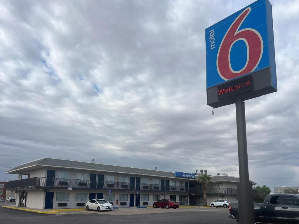 Motel 6-Odessa, TX - View 5