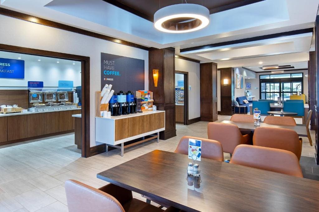 Holiday Inn Express Ooltewah Springs Chattanooga by IHG - View 3