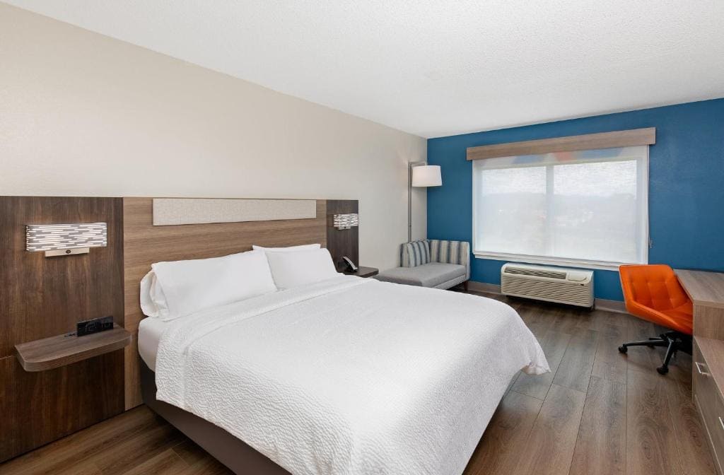 Holiday Inn Express Ooltewah Springs Chattanooga by IHG - View 7