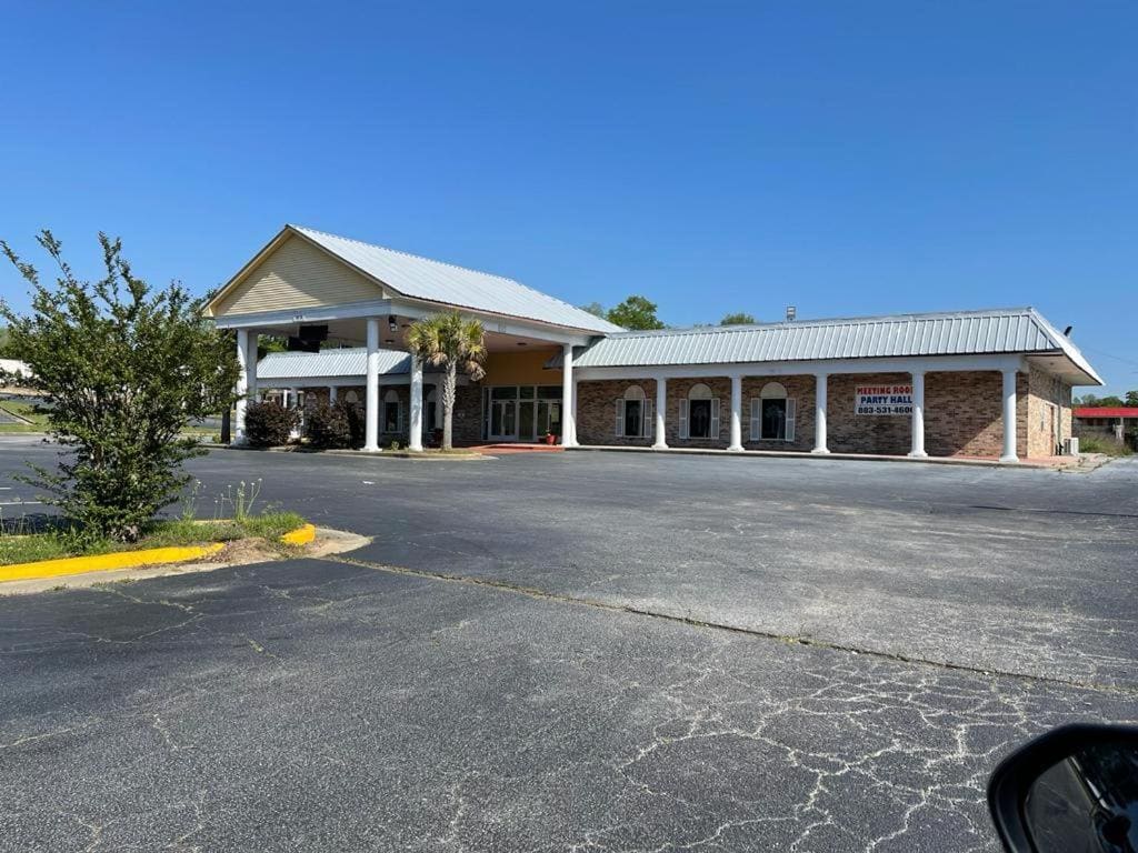 Orangeburg inn & Suites - View 4