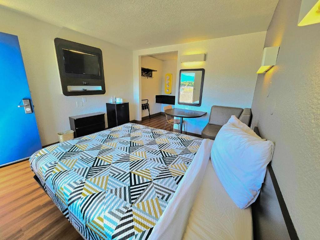Motel 6-Palm Desert, CA - Palm Springs Area - View 7