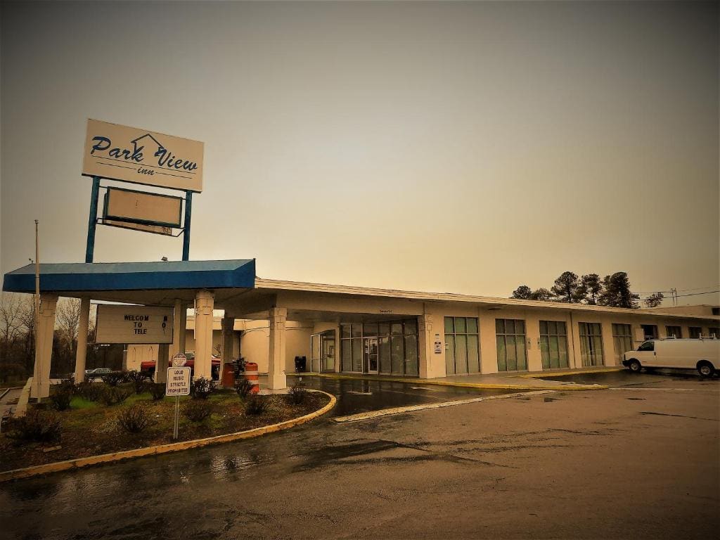 Park View Inn. - Main view