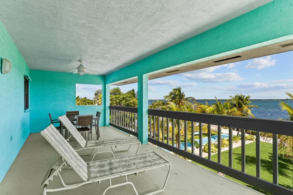 Parmer's Resort - View 3