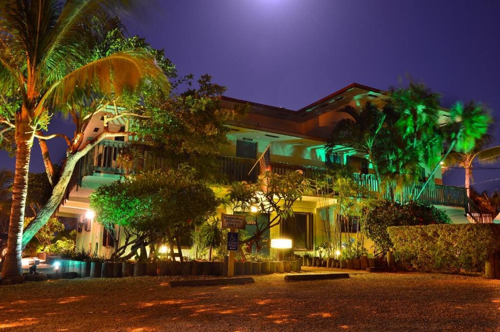 Parmer's Resort - Main view