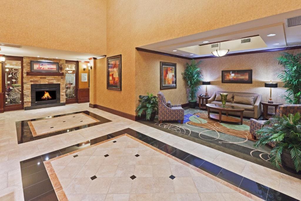 Holiday Inn Express & Suites Poteau by IHG - View 3