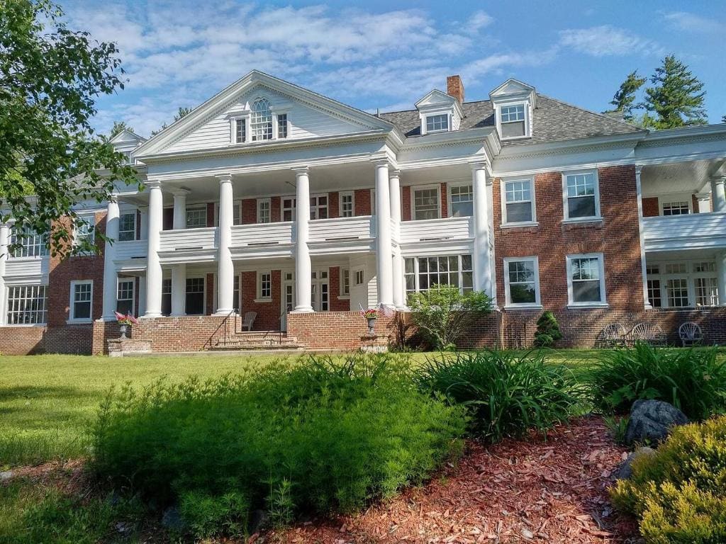 Prescott House ADK - Main view