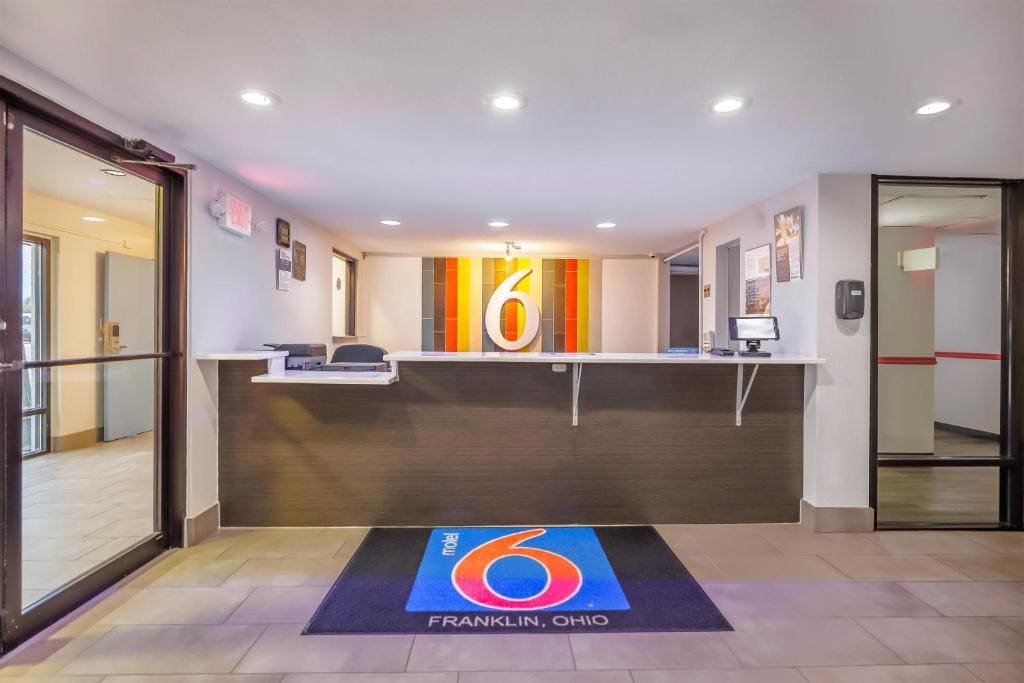 Motel 6 - Franklin, OH - View 4