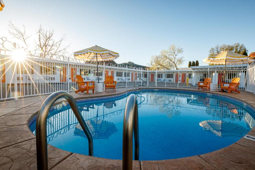 Quail Park Lodge - View 3