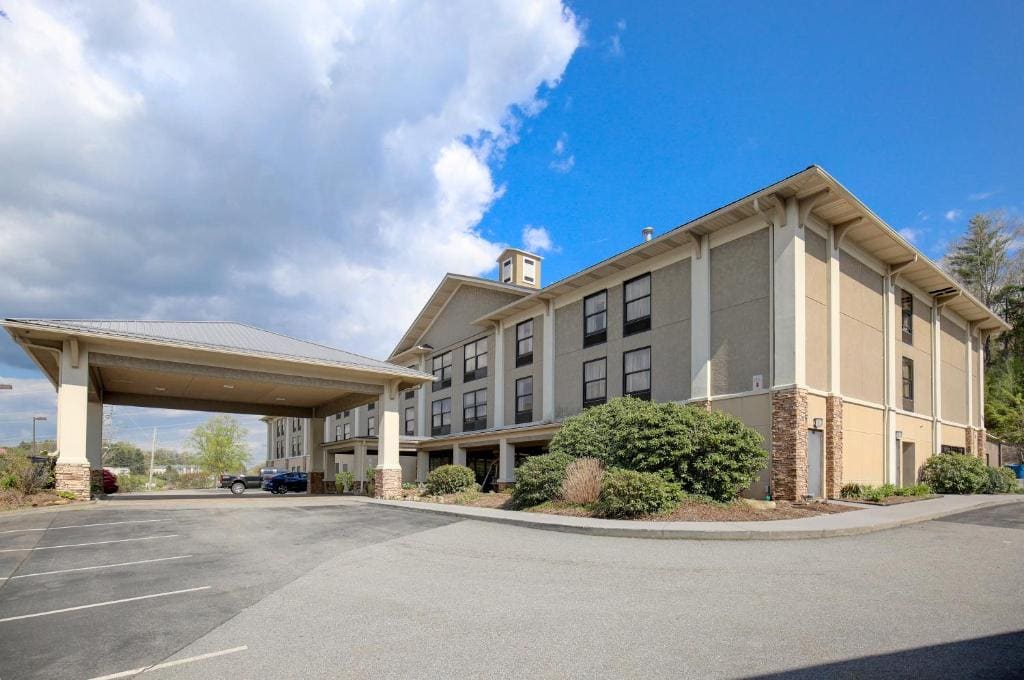 Quality Inn & Suites Boone - University Area - Main view