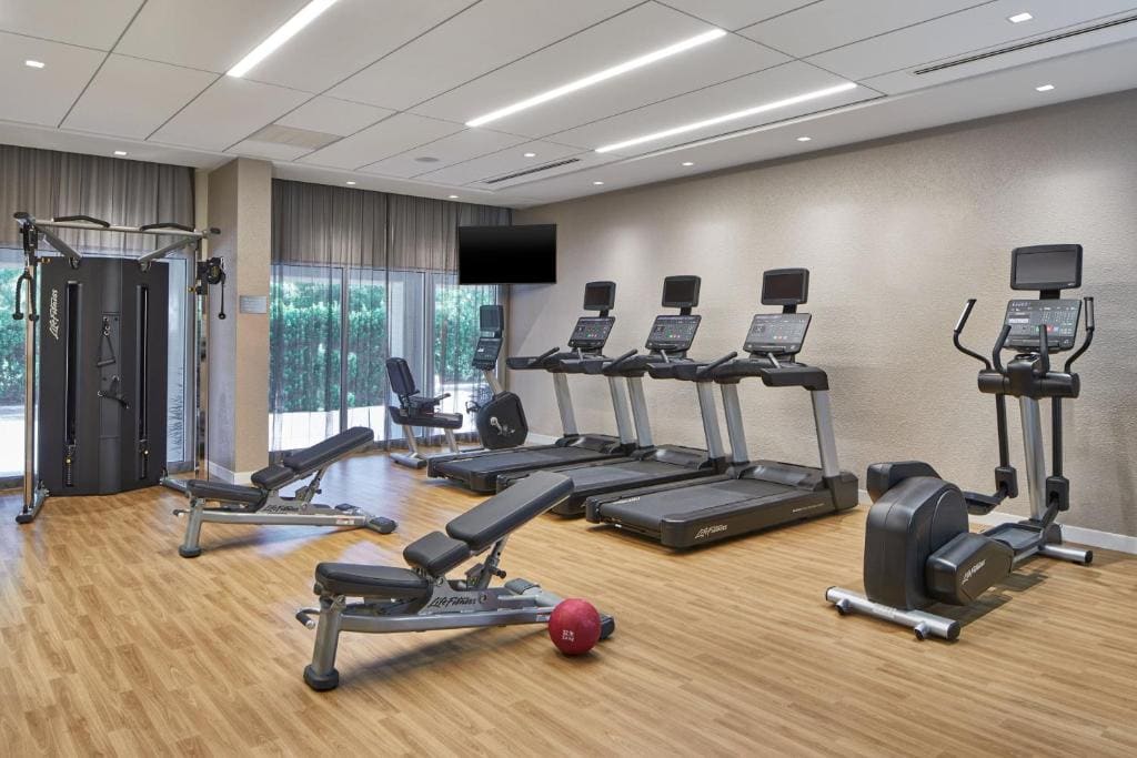 AC Hotel by Marriott Orlando Lake Buena Vista - View 5