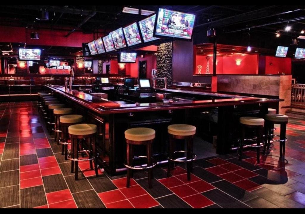 Ramada by Wyndham Rochelle Park Near Paramus - View 5