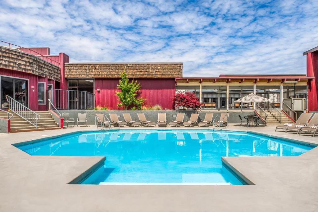 Red Lion Hotel Kennewick Columbia Center - View 6