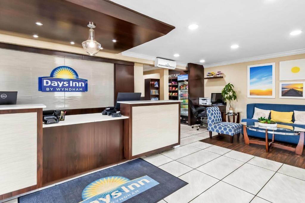 Days Inn by Wyndham Goose Creek - View 7