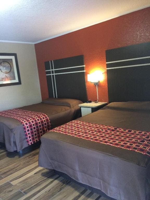 Budget Inn of Avon Park - View 5