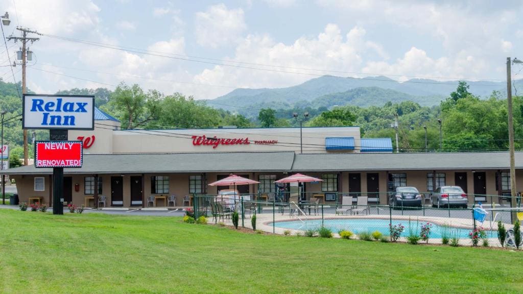 Relax Inn - Bryson City - Main view