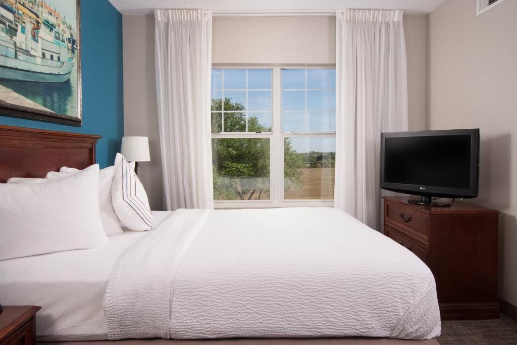 Residence Inn Charleston Riverview - View 2