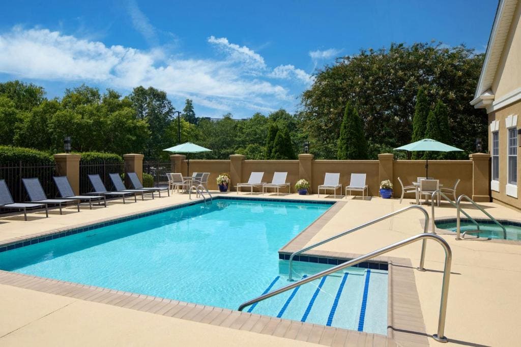 Residence Inn by Marriott Raleigh Crabtree Valley - View 3