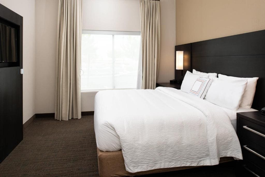 Residence Inn Visalia - View 2