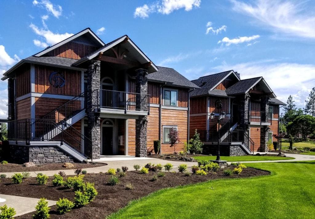 Resort at Eagle Point Golf Club Lodging - Main view