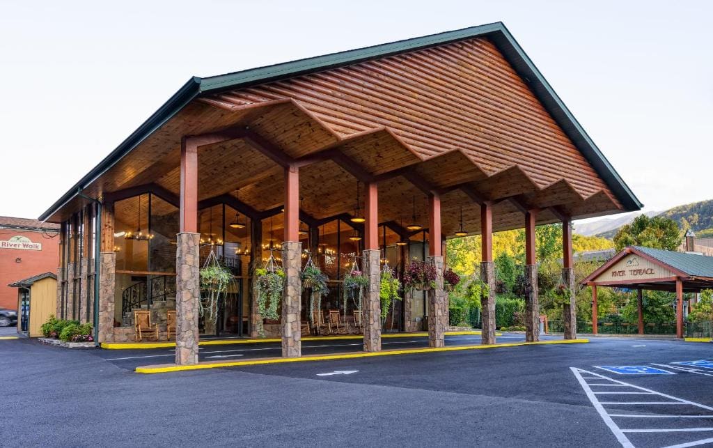 River Terrace Resort & Convention Center - Main view