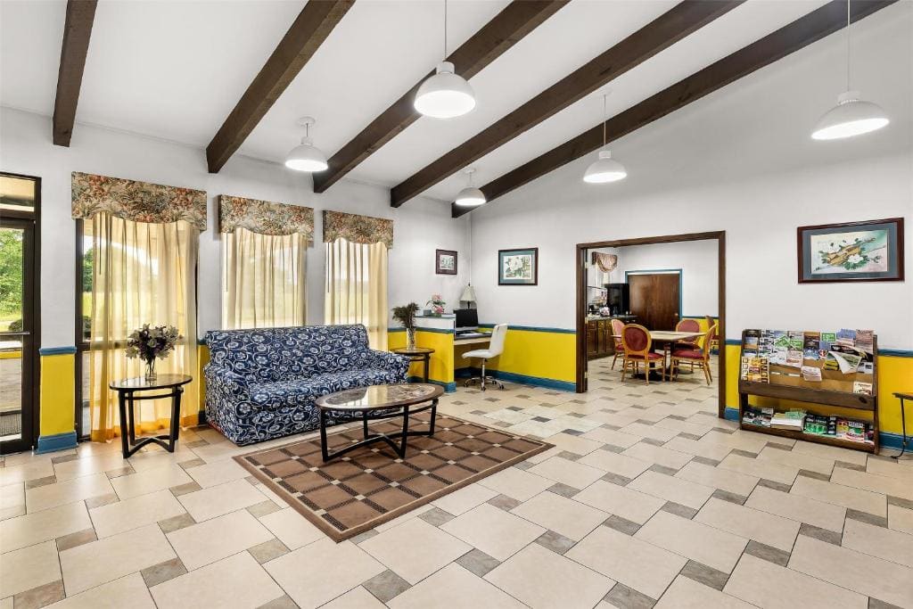America's Best Value Inn and Suites - View 5