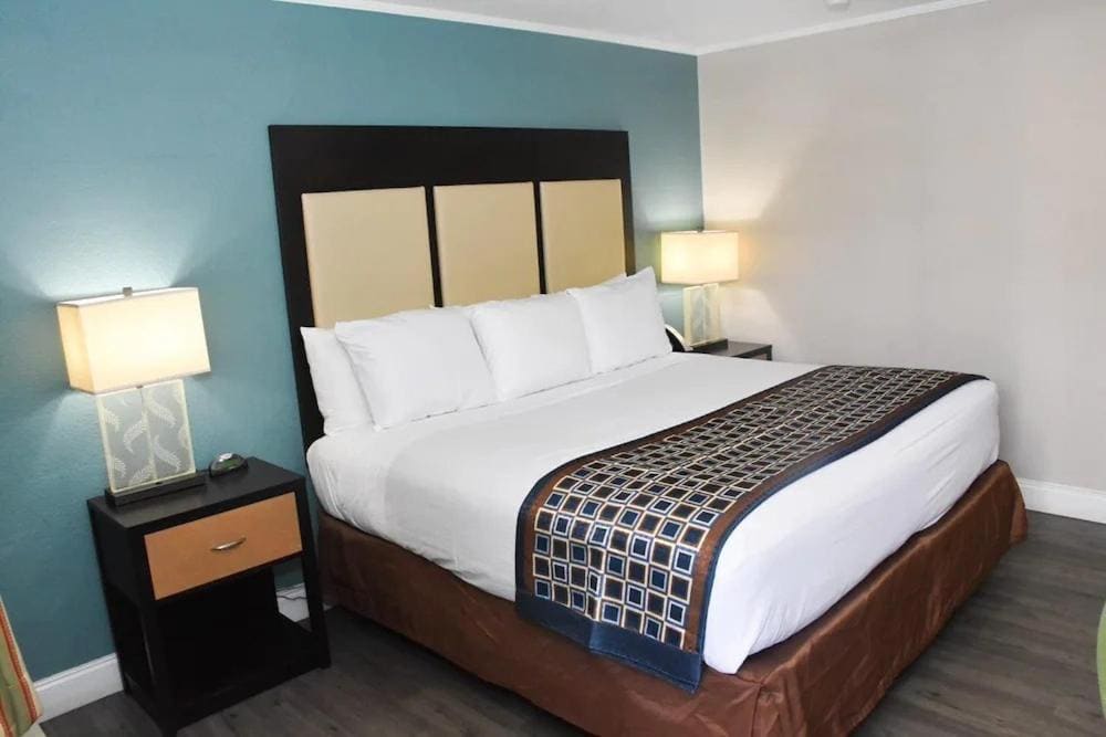 Americas Best Value Inn Saint George - View 2