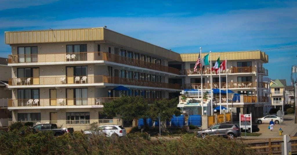Roman Holiday Resort - Main view