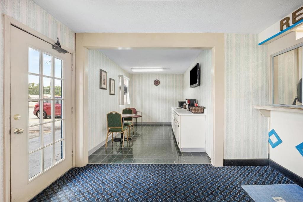 Americas Best Value Inn - Roxboro — Vue 2