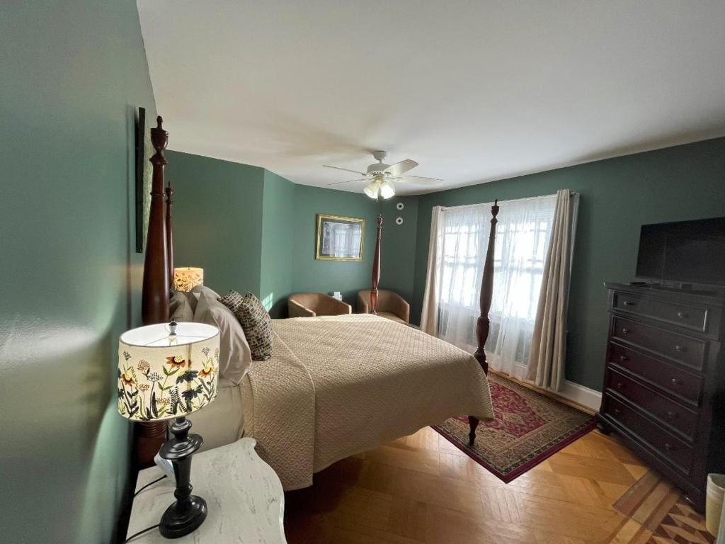 Saltair Inn Waterfront B&B - View 7