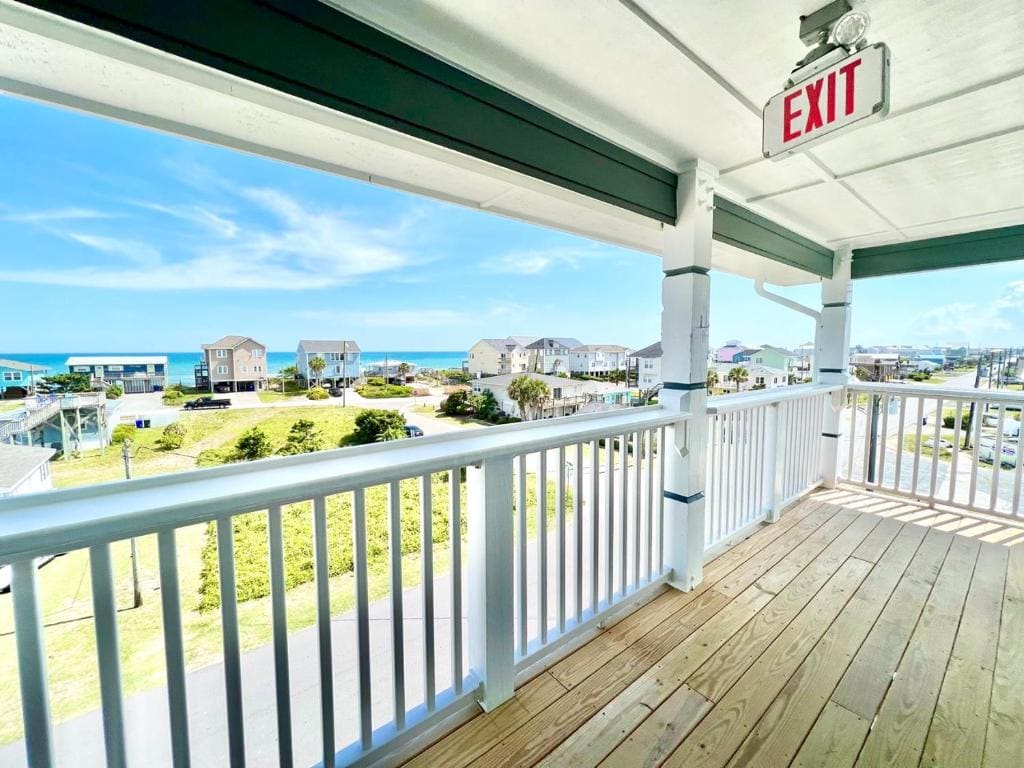 302 Queen Suite, 3rd Floor Low Tide - View 6