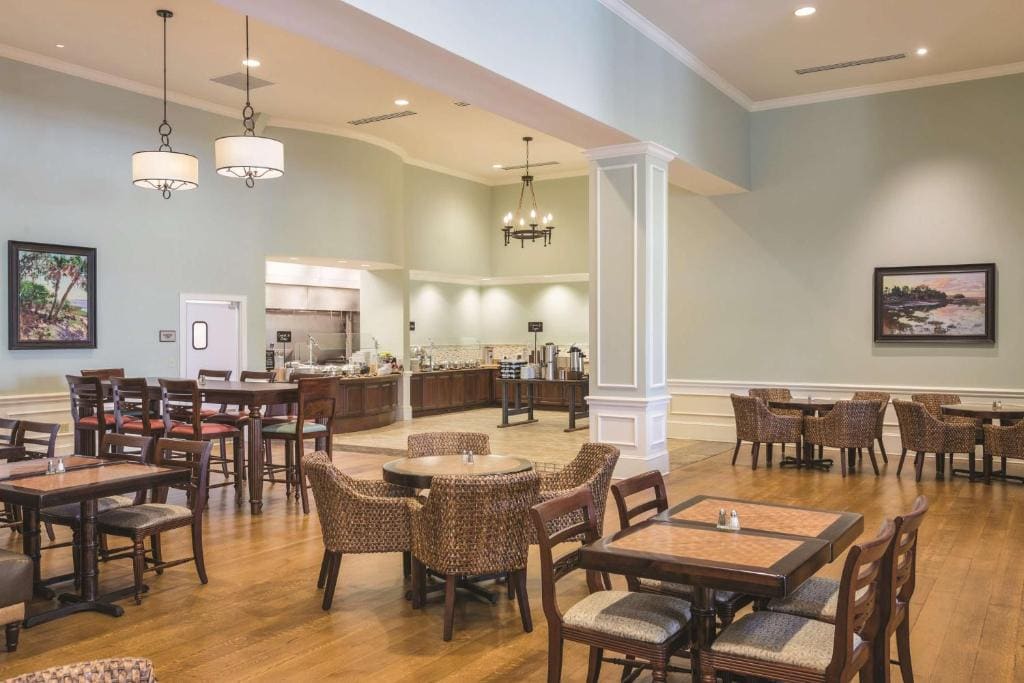 Embassy Suites Savannah Historic District - View 3