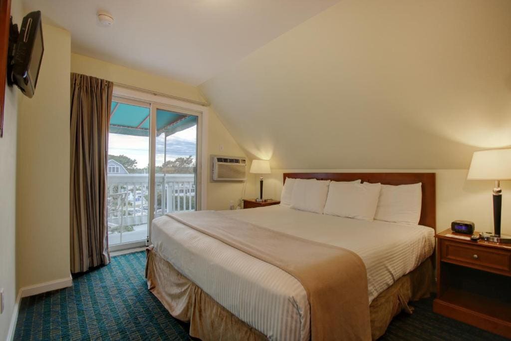 Sea Cliff House Motel - View 7
