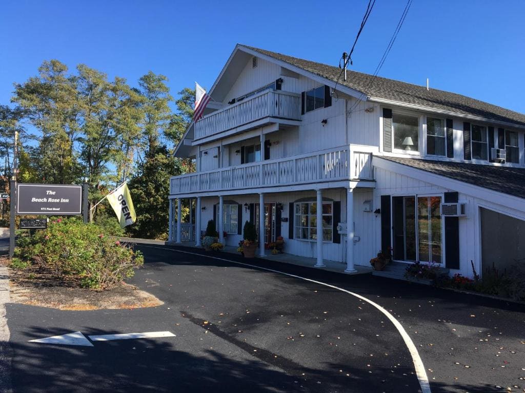 The Beach Rose Inn - View 5