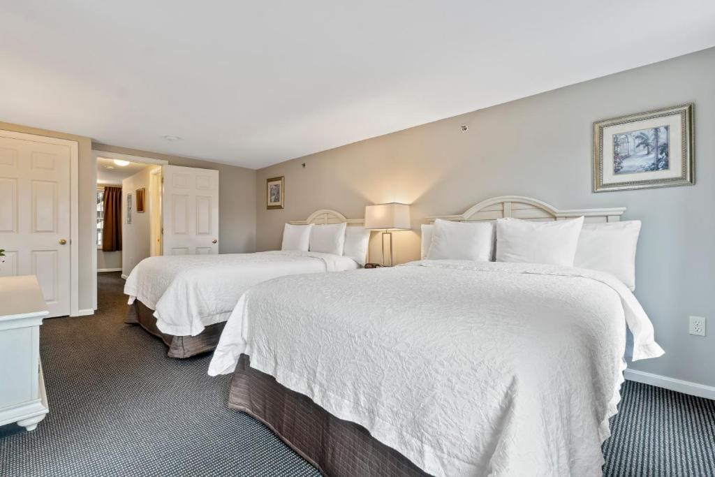 Sea Rose Suites - View 2